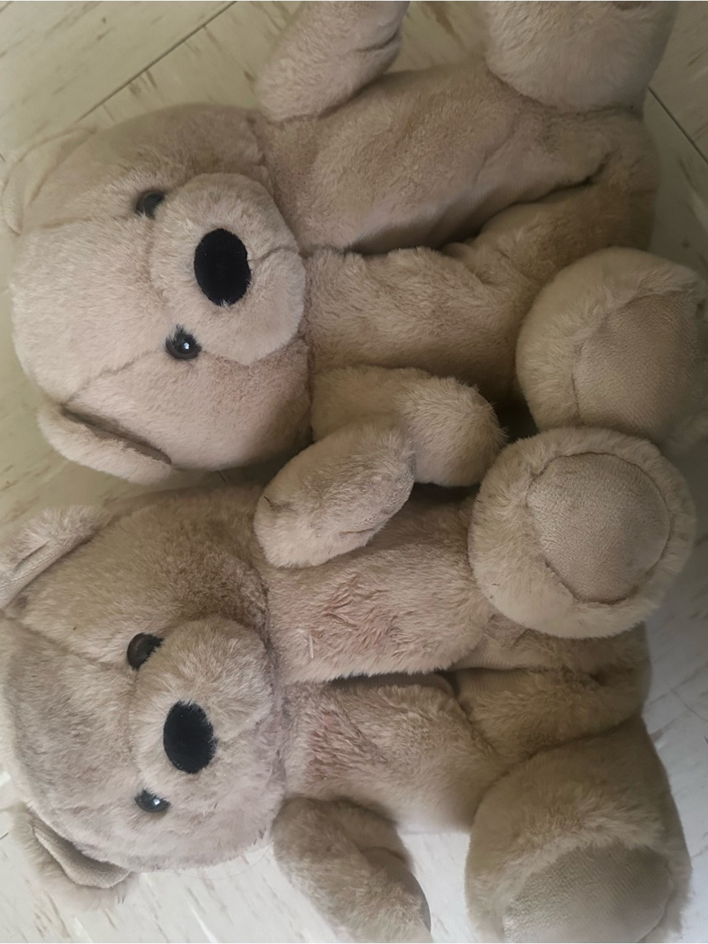 Plush Kids Slippers - Soft Beige Teddy Design
